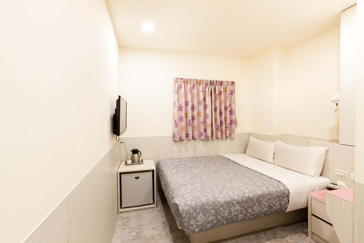Ruei Gung Business Hotel Гаосюн Экстерьер фото